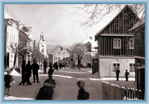 Abertamy - pohled na n�m�st� - d��ve
