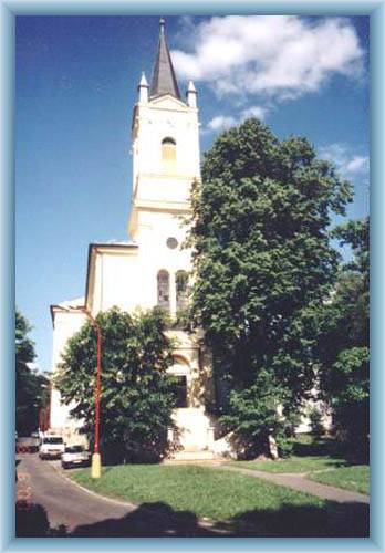 Kostel v A�i