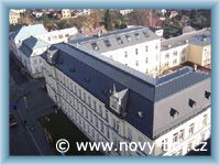 Nov� bor