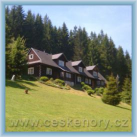 Stylov� d�ev�nice Besk�dek I a penzion Besk�dek II