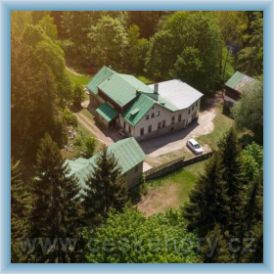 Chata Barbora - Lokomotiva (are�l Brambersk� dv�r)