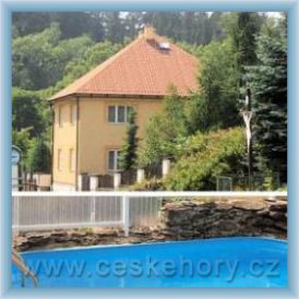Rekrea�n� domek  ve Sn�n�m