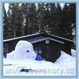 Ubytovac� za��zen� SKP Harrachov