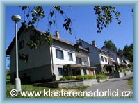Lhotka - s�dli�t�