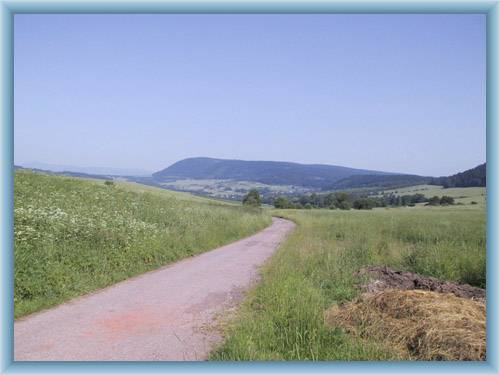 Pohled od Chvale�e na z�pad