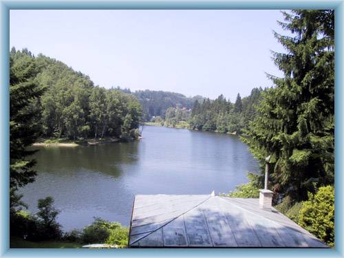 P�ehrada Pastviny ve Lhotce