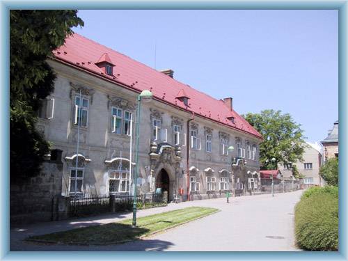 Doln� z�mek v Teplic�ch nad Metuj�