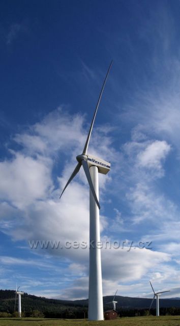 Rychlebské hory - větrné elektrárny Ostružná
