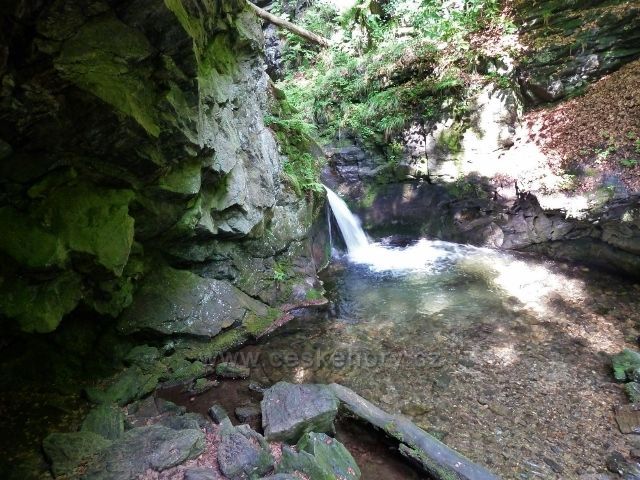 Nýznerovské vodopády - Velký vodopád Stříbrného potoka