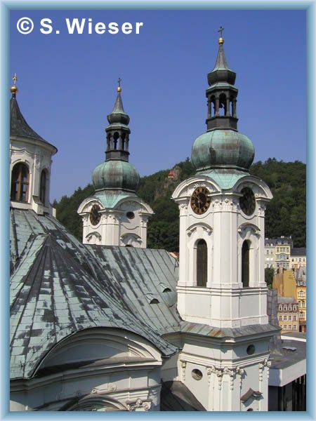 Kostel z hotelu Ambiente