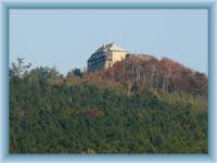 Vrch Hvozd - chata na vrcholu