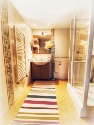 Anna v říční zátoce