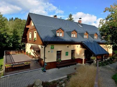 Anna v říční zátoce