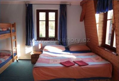 Apartmány Chřibská + Dům s verandou