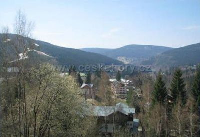 Apartmán - bytový dům Lověna