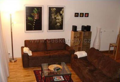 Apartmán - bytový dům Lověna