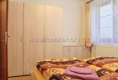 Apartmány a restaurant Řezáč ****