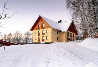 Apartmány a restaurant Řezáč ****