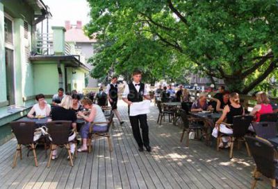 Wellness Hotel Centrál***