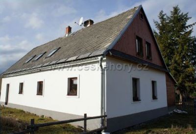 Chaloupka pod jedlí