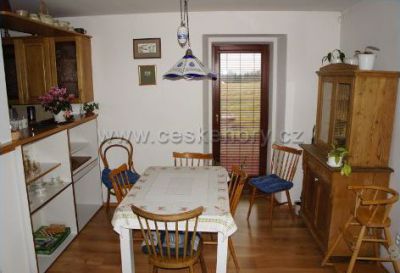 Chaloupka pod jedlí