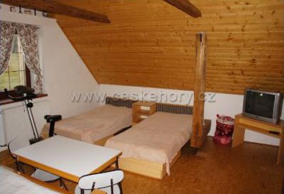 Chaloupka pod jedlí