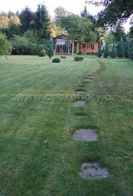 Chaloupka u Náchoda