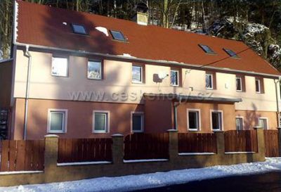 Chalupa s apartmány v Českém Jiřetíně