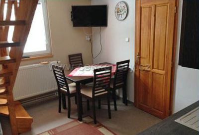 Chalupa s apartmány v Českém Jiřetíně