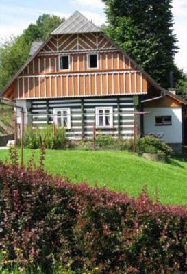 Chalupa v Podkrkonoší