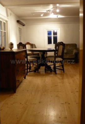 Chalupa v Podkrkonoší