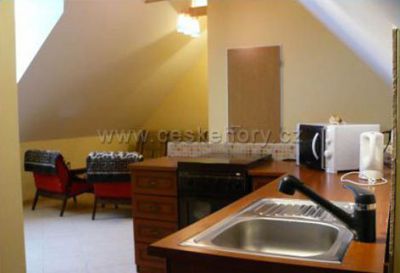 Chalupa v Podkrkonoší