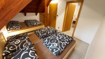 Chalupa Dolní Dvůr