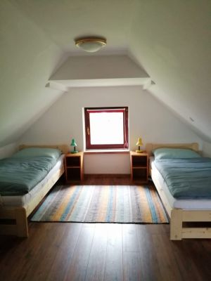 Chalupa ve Stachách