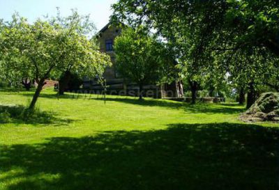 Pískovcová chalupa Vojice