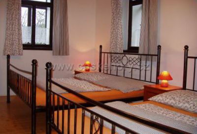 Pískovcová chalupa Vojice