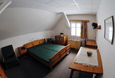 Chata Grácie - bývalá podniková chalupa