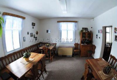 Chata Grácie - bývalá podniková chalupa