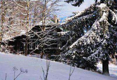 Chata Grácie - bývalá podniková chalupa