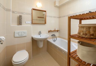 Apartmán - koupelna s vanou