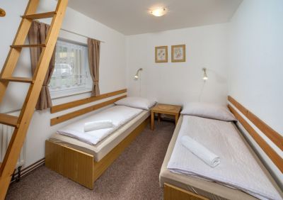 Chatová část - pokoj č.2