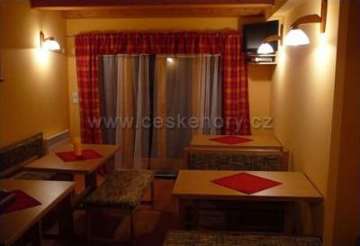 Apartmánový dům Klárka a Bowling bar Schimmer