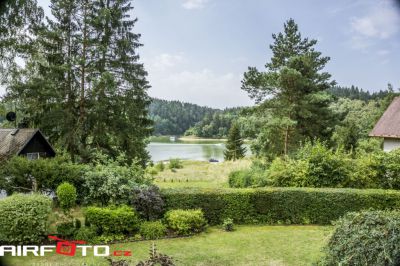 Luxusní chata s vlastním molem