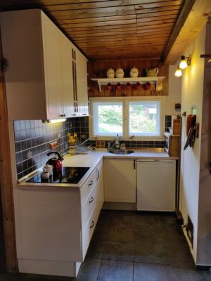 Šumburk - na chaloupce u lesa