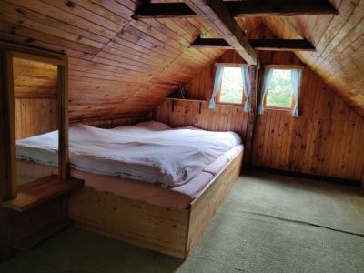 Šumburk - na chaloupce u lesa