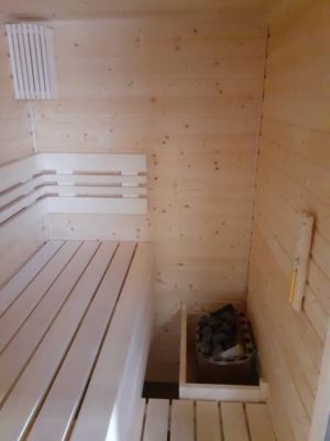 Chaloupka pod Kančí stezkou