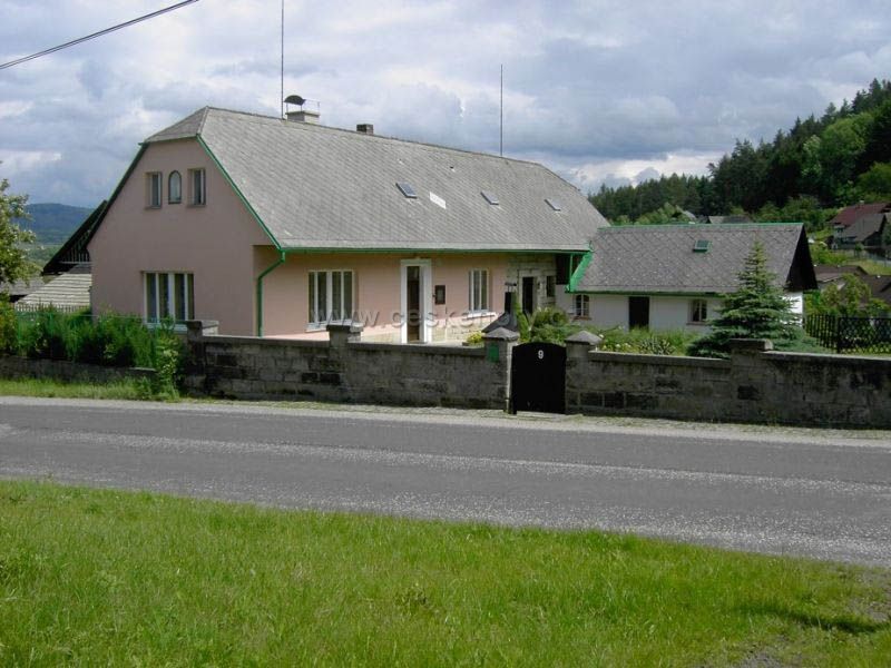 Chalupa Hrdoňovice - Újezd pod Troskami