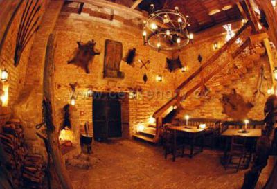 Středověký hotel Dětenice