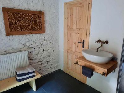 DOM - Chalupa na Lipně