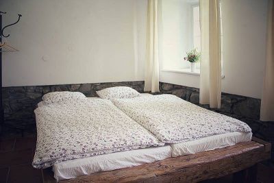 DOM - Chalupa na Lipně